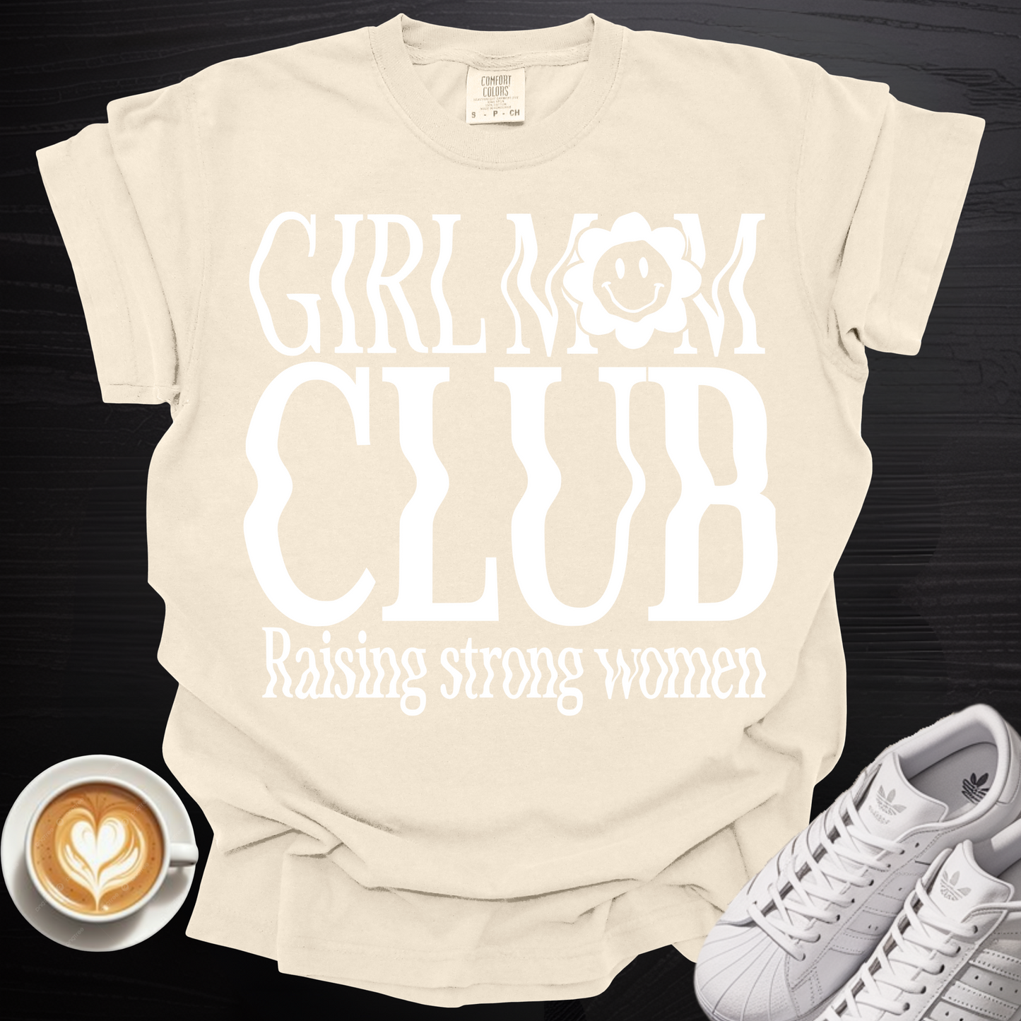 'Girl Mom Club' - Tee