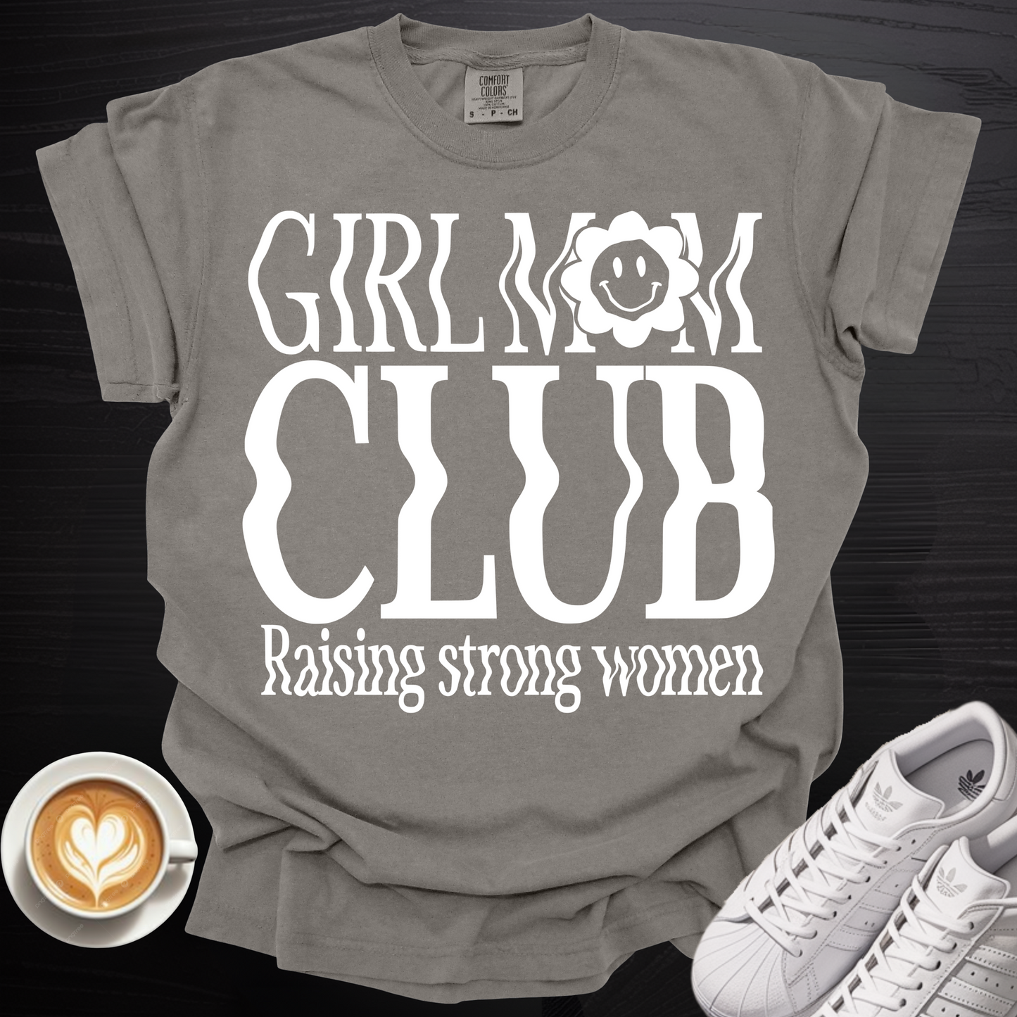 'Girl Mom Club' - Tee